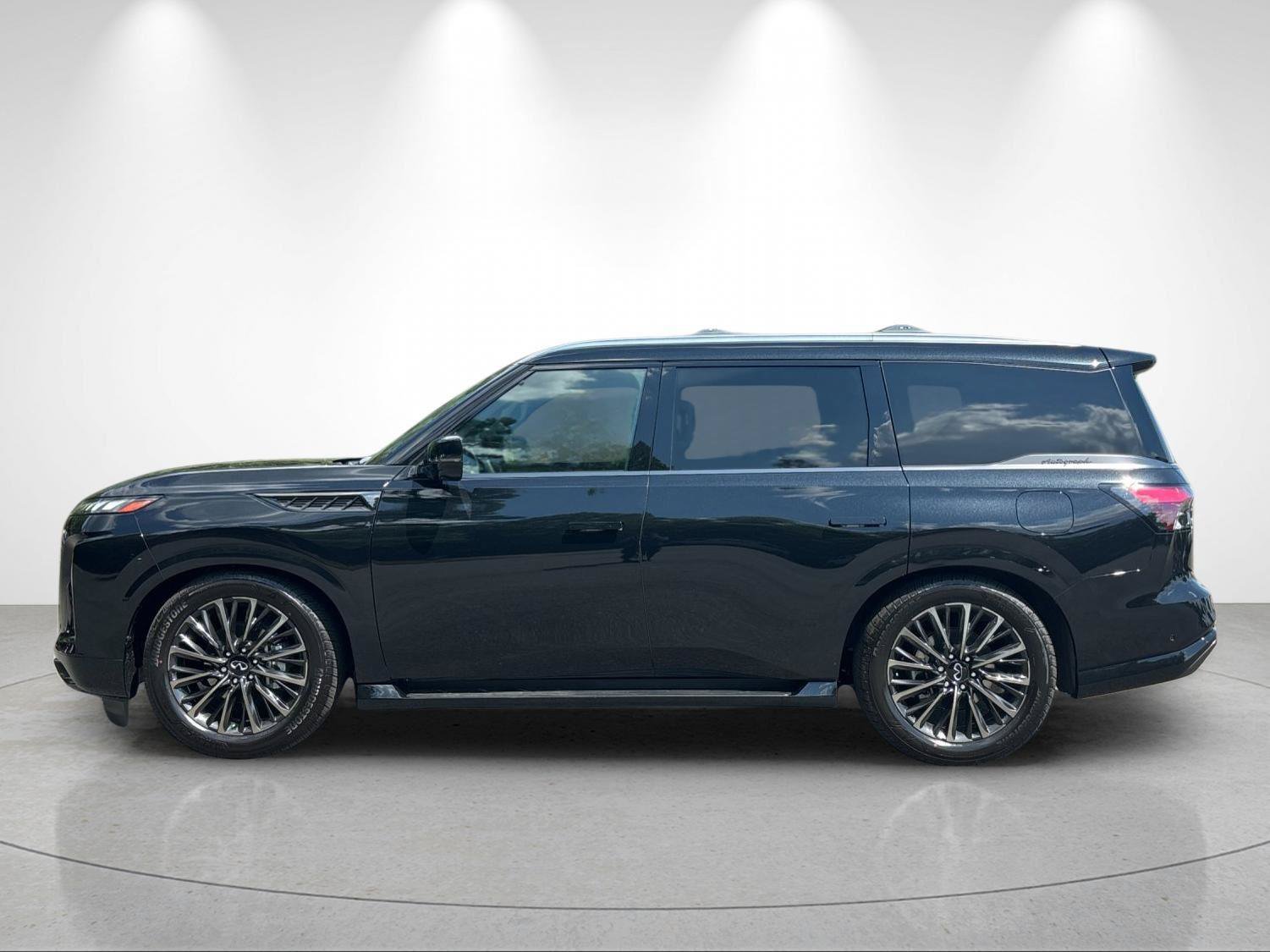New 2027 INFINITI QX80 Autograph w/ Autograph Exterior Package AWD/4WD image 2