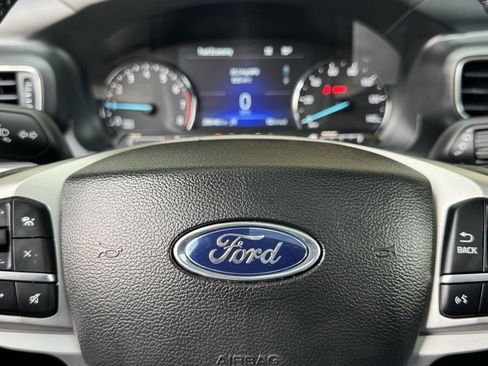 Used 2023 Ford Explorer XLT w/ Equipment Group 202A image 28