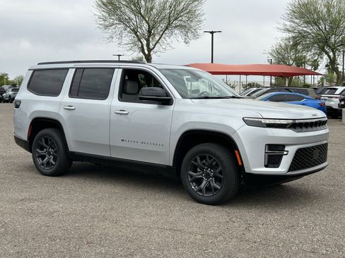 New 2026 Jeep Grand Wagoneer Limited AWD/4WD image 5