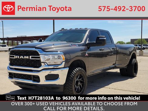 Used 2024 RAM 3500 Tradesman w/ Chrome Appearance Group AWD/4WD image 1