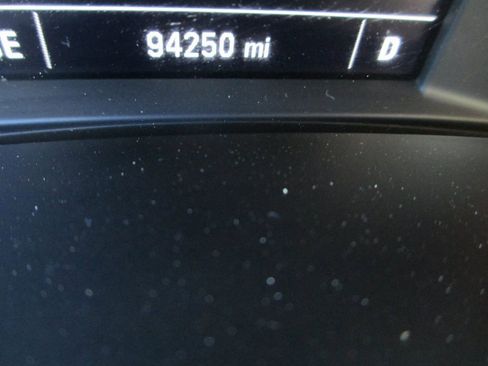 Used 2019 Chevrolet Equinox LS image 23