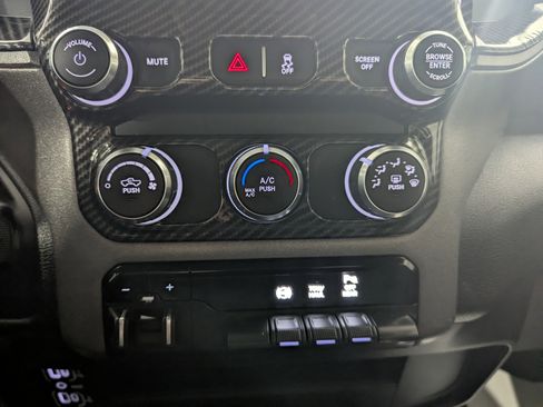 Used 2020 RAM 2500 Tradesman image 25