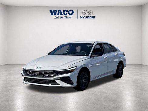 New 2026 Hyundai Elantra Sport FWD image 3