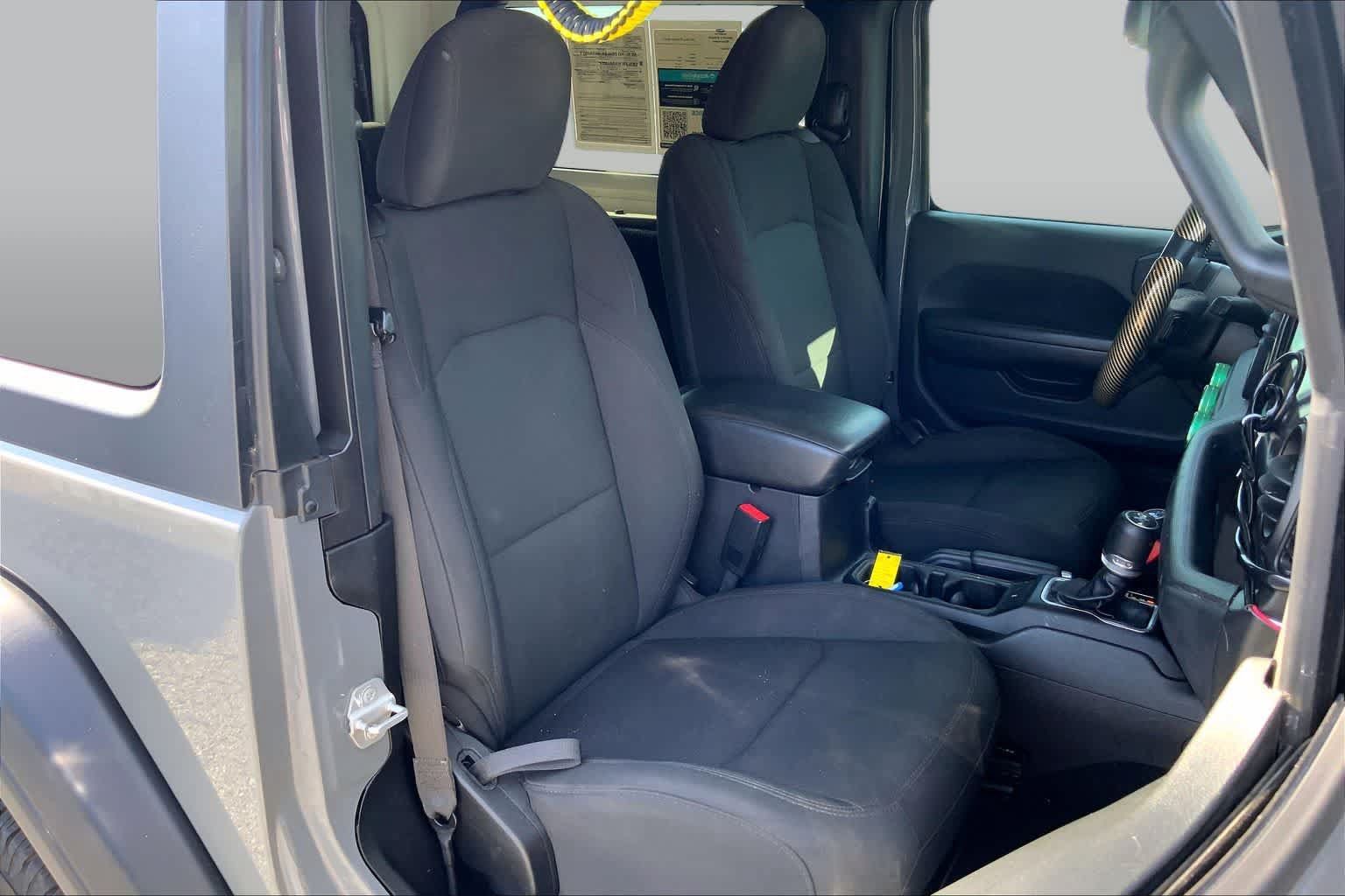 Used 2019 Jeep Wrangler Sport AWD/4WD image 8