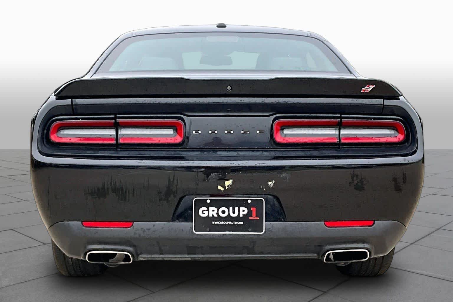 Used 2019 Dodge Challenger SXT AWD/4WD image 5