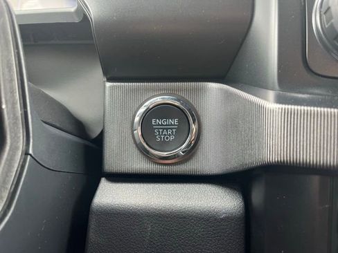 New 2026 Ford F250 Platinum AWD/4WD image 16