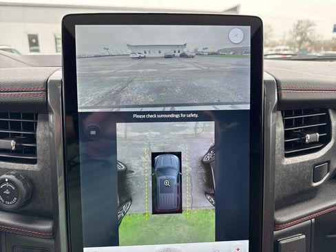 Used 2022 Ford Expedition Limited w/ Equipment Group 303A image 15