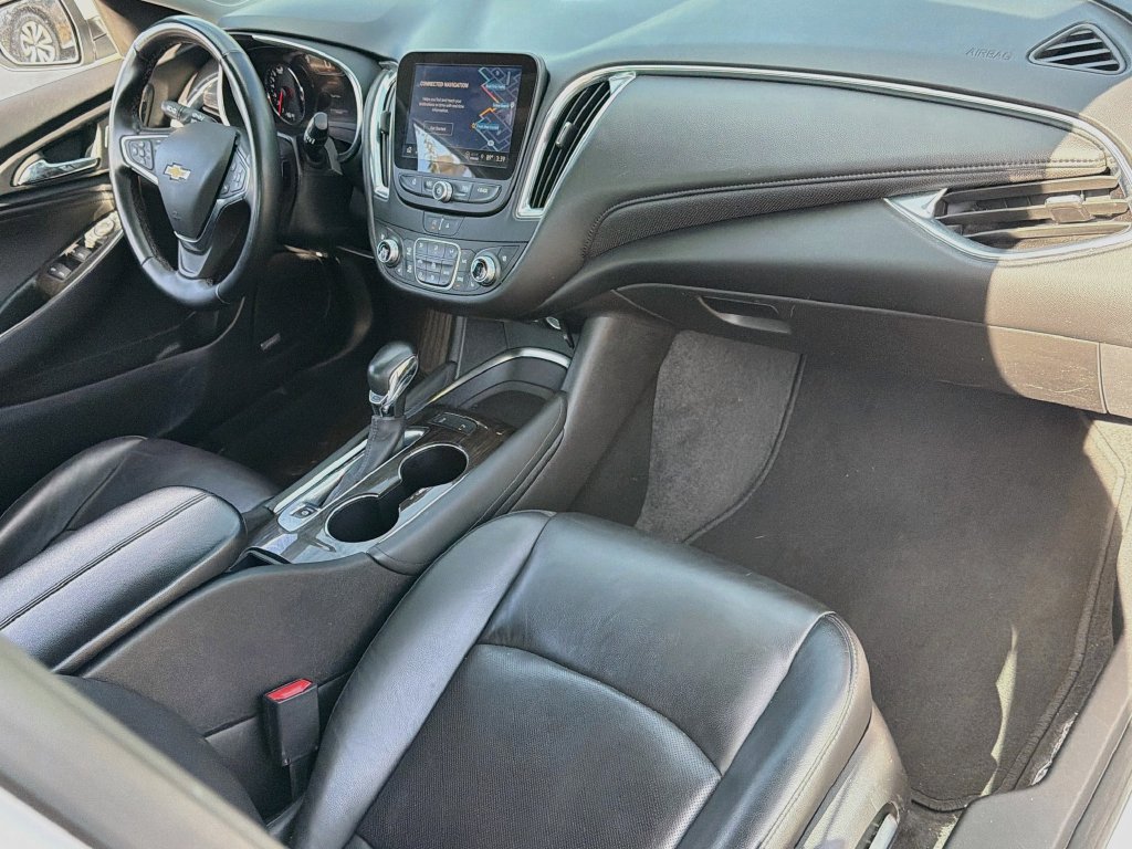 Used 2024 Chevrolet Malibu LT FWD image 31