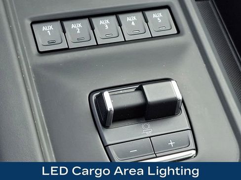 Used 2025 GMC Sierra 2500 Denali Ultimate image 29