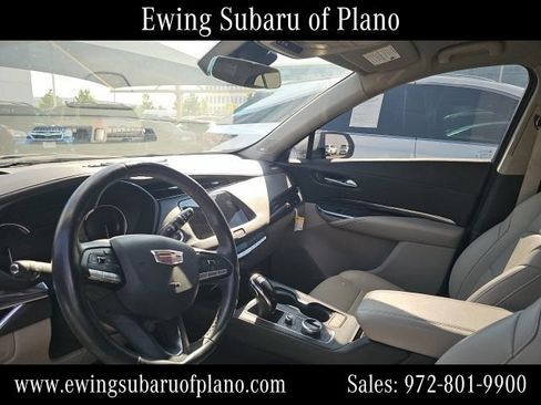 Used 2023 Cadillac XT4 Luxury FWD image 5