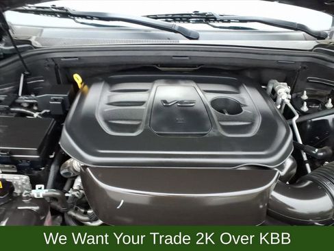 Used 2020 Jeep Grand Cherokee Altitude image 31