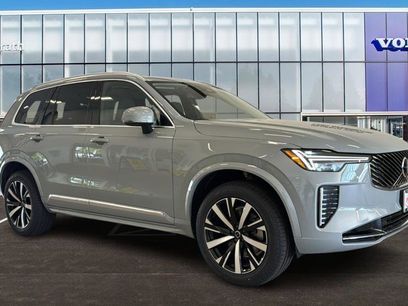 New 2026 Volvo XC90 B5 Core