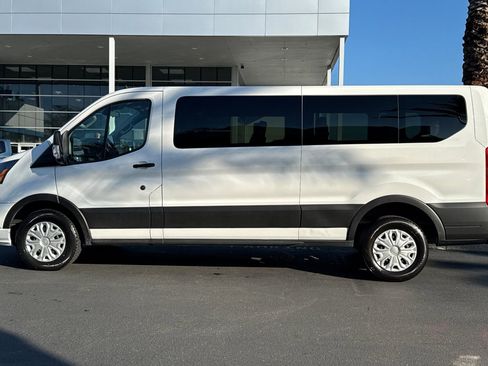 Used 2023 Ford Transit 350 XLT image 6