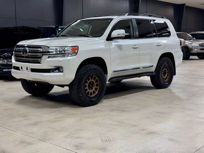 Used 2019 Toyota Land Cruiser w/ Preferred Accessory Package