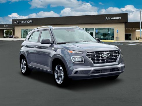 New 2026 Hyundai Venue SEL image 11