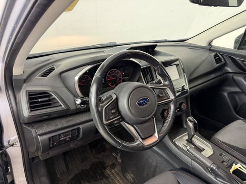 Used 2018 Subaru Crosstrek 2.0i Premium w/ Moonroof Package AWD/4WD image 17