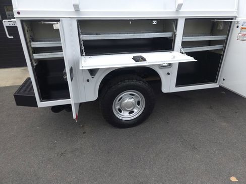 Used 2015 Ford F350 XL w/ Power Equipment Group image 8