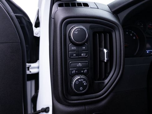 Used 2024 Chevrolet Silverado 1500 Custom AWD/4WD image 19
