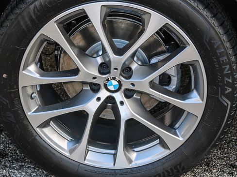 New 2026 BMW X5 xDrive40i image 11