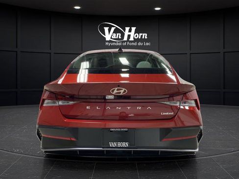 New 2026 Hyundai Elantra Limited image 14