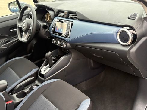Used 2025 Nissan Versa SV w/ Trunk Package FWD image 38
