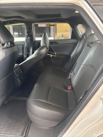 Used 2023 Toyota bZ4X AWD w/ Weather Package image 19