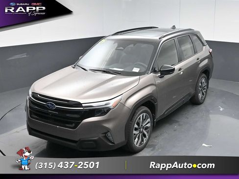 Used 2025 Subaru Forester Touring AWD/4WD image 28