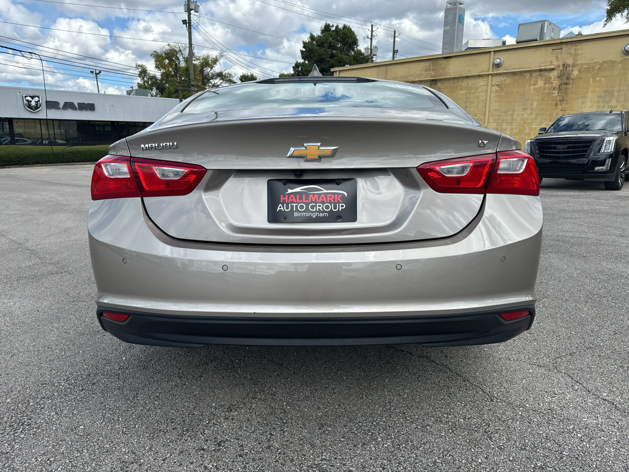 Used 2024 Chevrolet Malibu LT FWD image 8