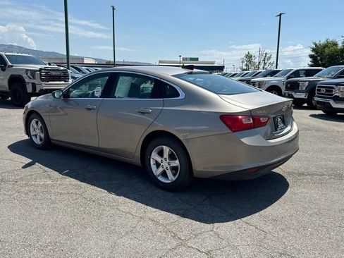 Used 2022 Chevrolet Malibu LS w/ Driver Confidence Package II FWD image 6
