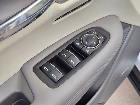 New 2025 Cadillac XT6 Premium Luxury w/ Technology Package image 26