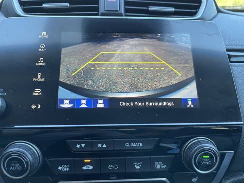 Used 2022 Honda CR-V Touring image 29