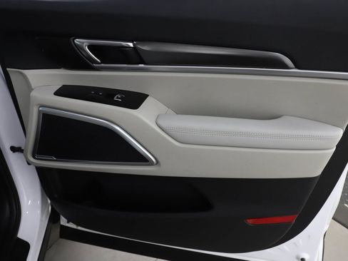 Used 2023 Kia Telluride S w/ S Sunroof Package image 11