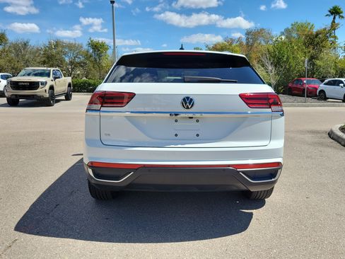 Used 2023 Volkswagen Atlas Cross Sport SE image 5
