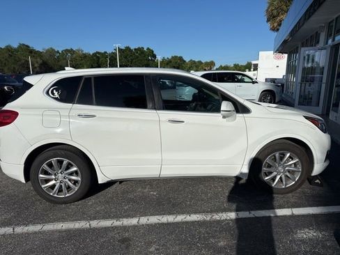 Used 2020 Buick Envision Essence image 2