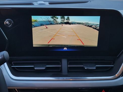 New 2026 Chevrolet Trax LT w/ Driver Confidence Package image 14