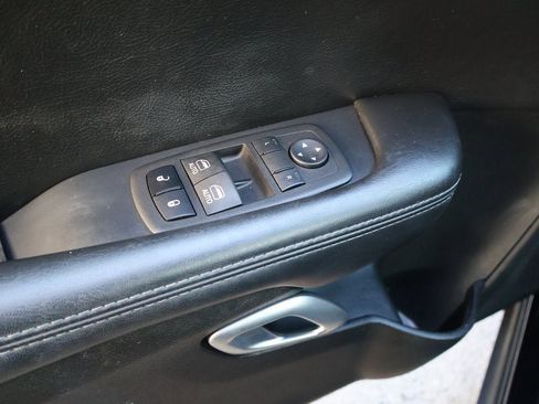 Used 2023 Dodge Challenger R/T w/ Blacktop Package image 18