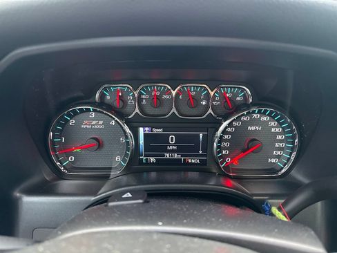 Used 2018 Chevrolet Silverado 1500 LT w/ All Star Edition AWD/4WD image 6