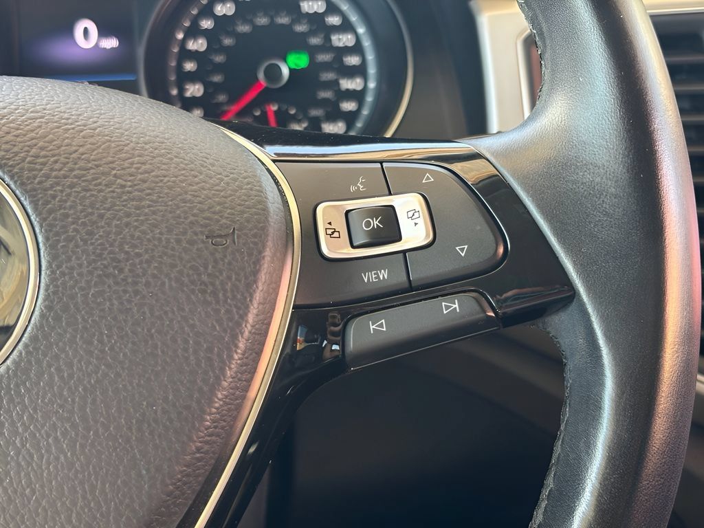 Used 2019 Volkswagen Atlas SE w/ Panoramic Sunroof Package FWD image 34