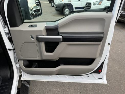 Used 2015 Ford F150 XLT w/ Equipment Group 301A Mid RWD image 26