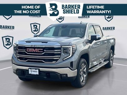 New 2026 GMC Sierra 1500 SLT w/ SLT Premium Package
