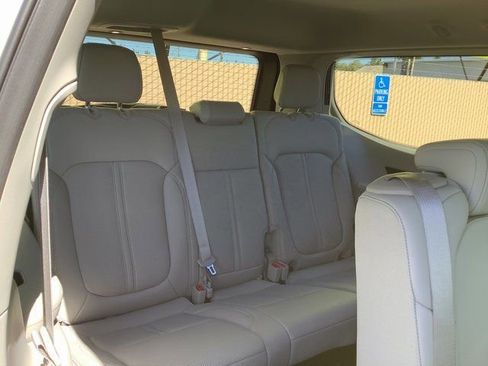 New 2023 Jeep Wagoneer Series III w/ Preferred Equipment Group image 41