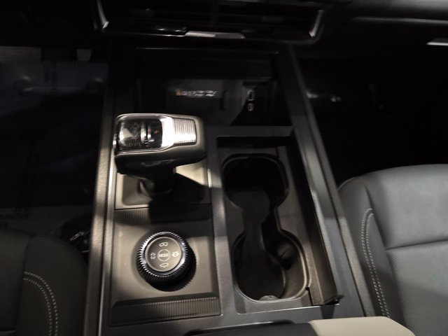 Used 2026 GMC Hummer EV SUV AWD/4WD image 30