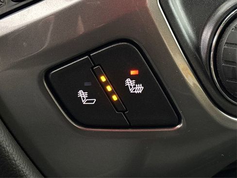 Used 2018 Chevrolet Silverado 1500 LT w/ All Star Edition image 30