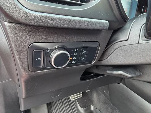 Used 2024 Ford Escape ST-Line w/ Tech Pack #1 AWD/4WD image 18