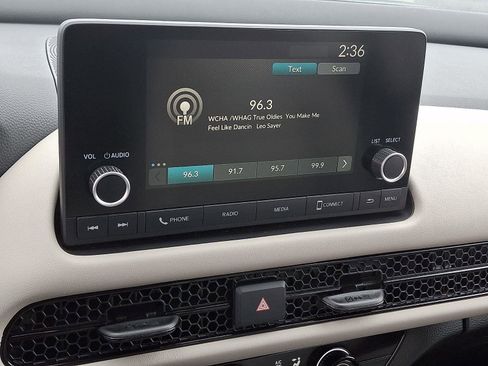 Certified 2024 Honda HR-V LX image 16