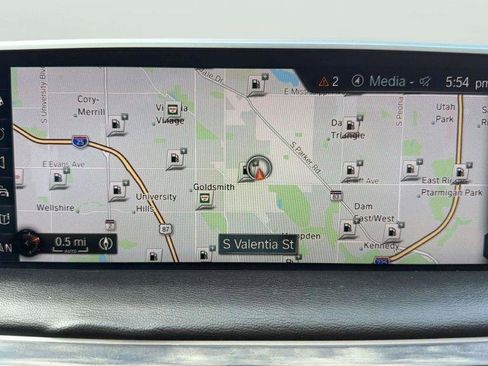 Used 2016 BMW 750i xDrive image 33