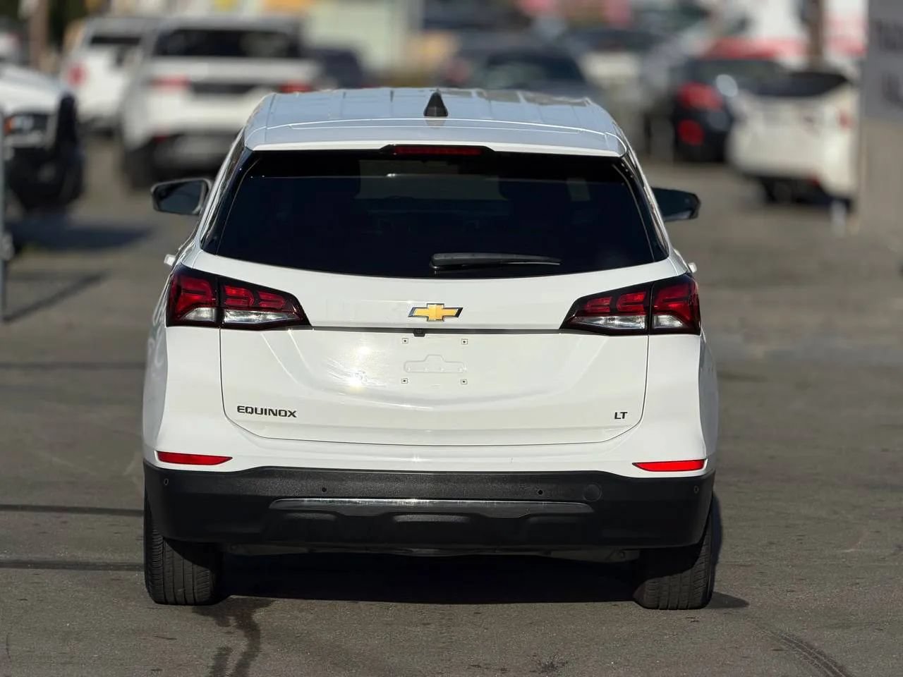Used 2023 Chevrolet Equinox LT FWD image 13