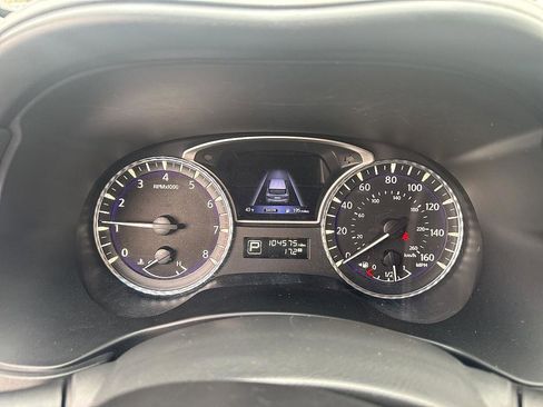 Used 2016 INFINITI QX60 Luxe w/ Deluxe Technology Package image 13