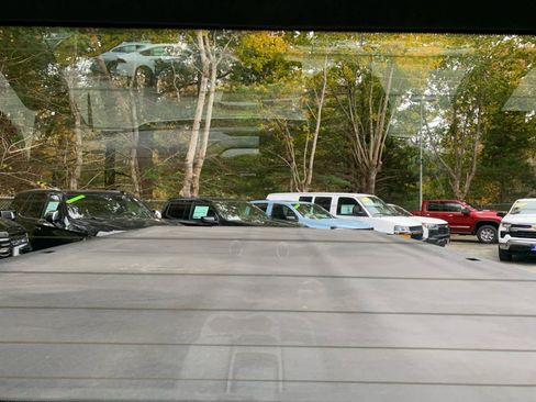 Certified 2022 Chevrolet Silverado 1500 W/T w/ WT Value Package image 27