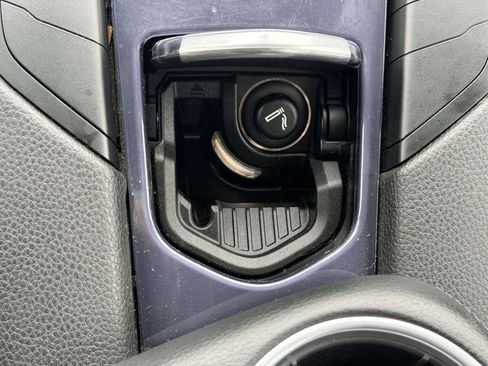 Used 2016 Porsche Panamera 4 Edition image 27